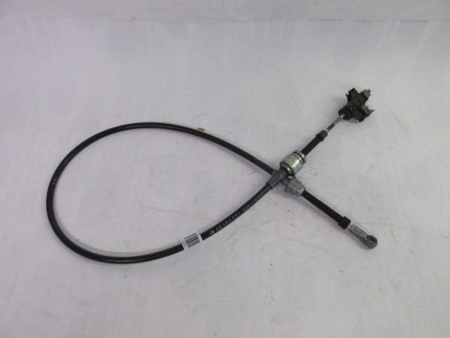 Fiat Punto III. 1,2 8-16v és 1,4 16v benzin bal oldali váltóbovden 55194774