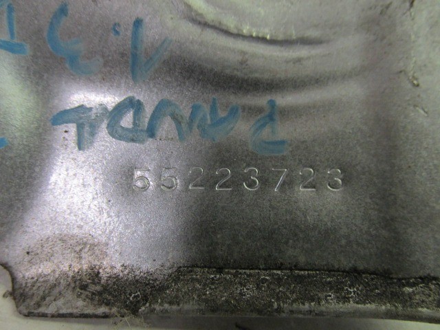 Fiat Linea kipufogó hővédő lemez 55223723