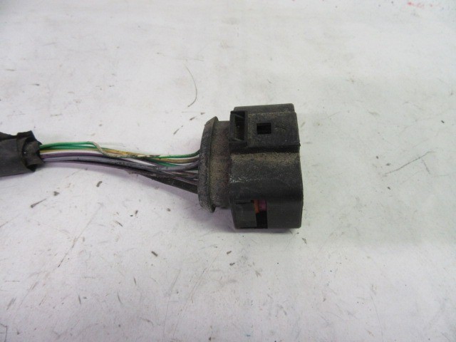 Alfa Romeo Gt első lámpa, fényszóró ( nem xenon ) elektromos csatlakozó 