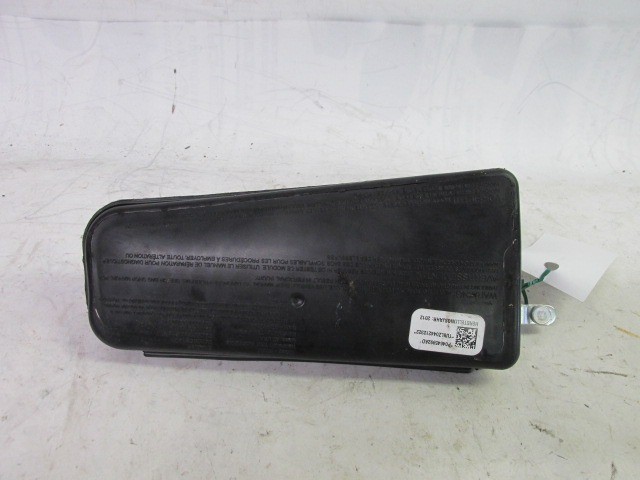 Fiat Freemont jobb első ülés légzsák K04645992AD