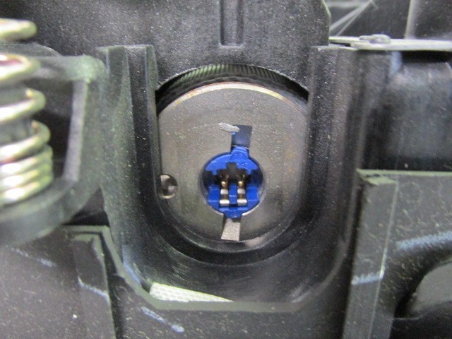 Fiat Doblo 2008-2009 piros emblémás kormánylégzsák 735456255