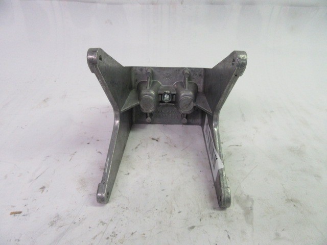 Alfa Romeo 147 alu. könyöklő tartó 735287147