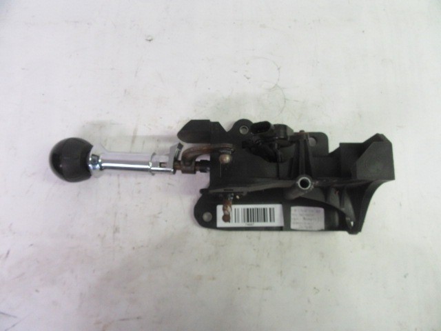 74687 Fiat 500 váltókulissza 5 sebességes 