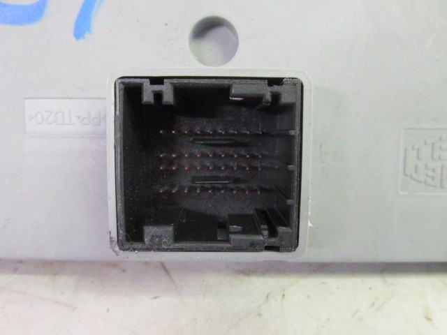 Lancia Ypsilon II.  immó doboz 51819323