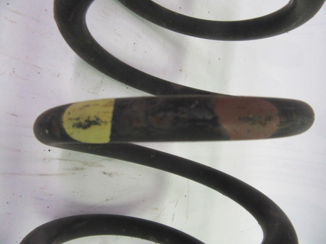 Alfa Romeo 166 első rugó citrom, barna színjelöléssel