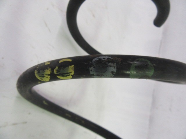 Alfa Romeo Giulietta első rugó citrom, citrom, szürke , zöld színjelöléssel