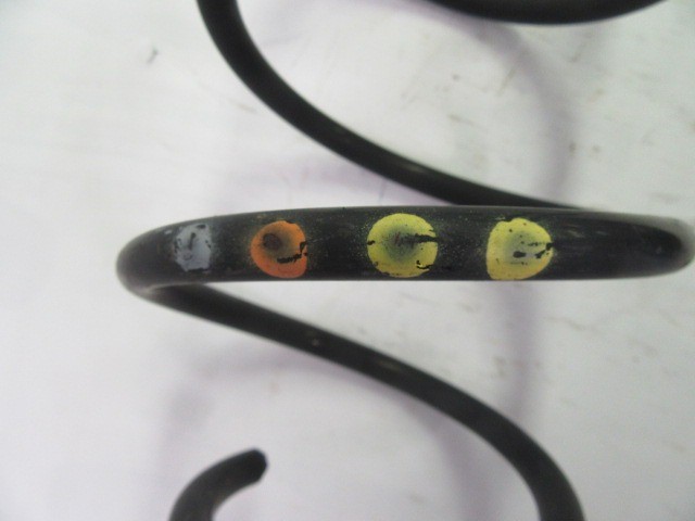 Alfa Romeo Giulietta első rugó citrom, citrom, narancs, szürke színjelöléssel