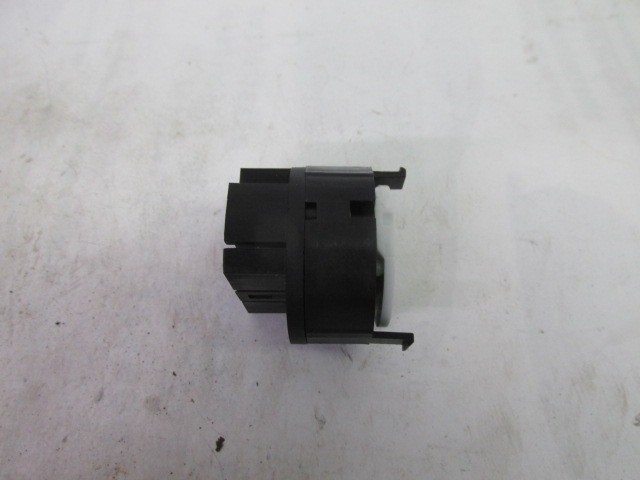 Fiat Bravo, Brava, Marea, Multipla, Seicento utángyártott új gyújtáskapcsoló betét 46543447