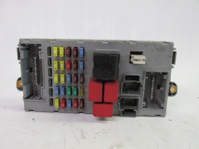 Fiat Croma belső biztosíték tábla 46846745