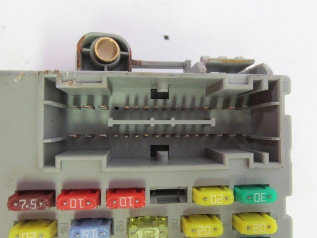 Alfa Romeo 159, Brera belső biztosíték tábla 50513353