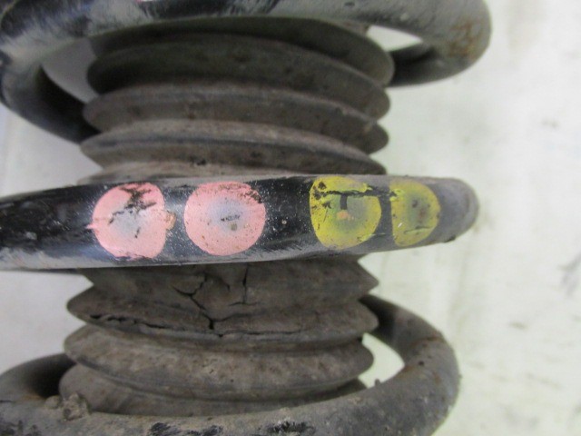 Alfa Romeo 159, Brera, Spider első lengéscsillapító rózsaszín, rózsaszín, citrom, citrom színjelölésű rugóval 51819903