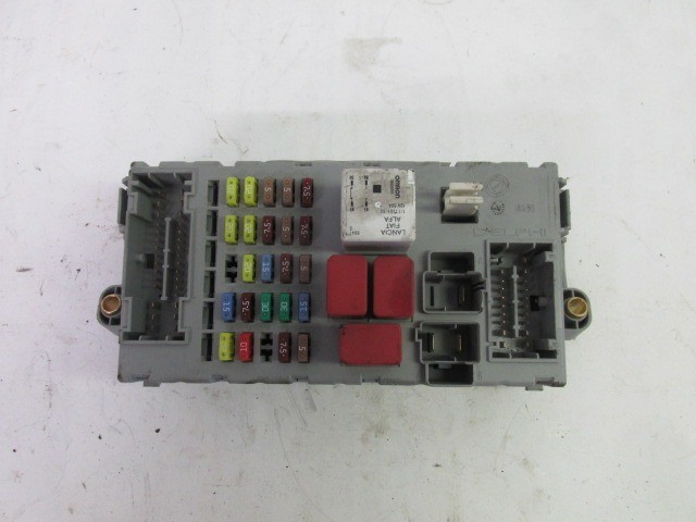 Fiat Bravo belső biztosíték tábla 51829178