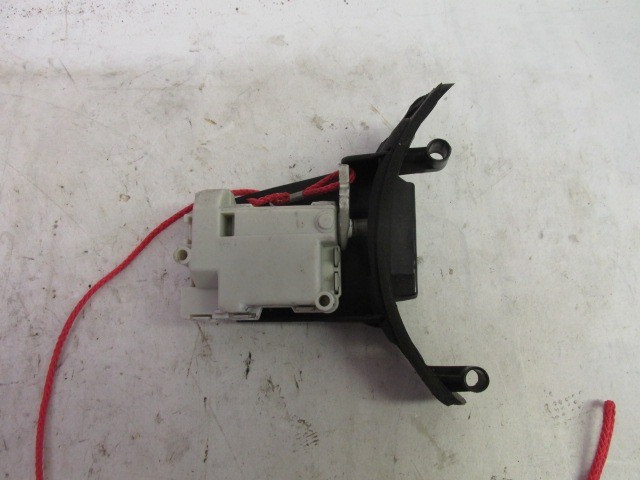 Alfa Romeo 159 tankajtó zár 50501201