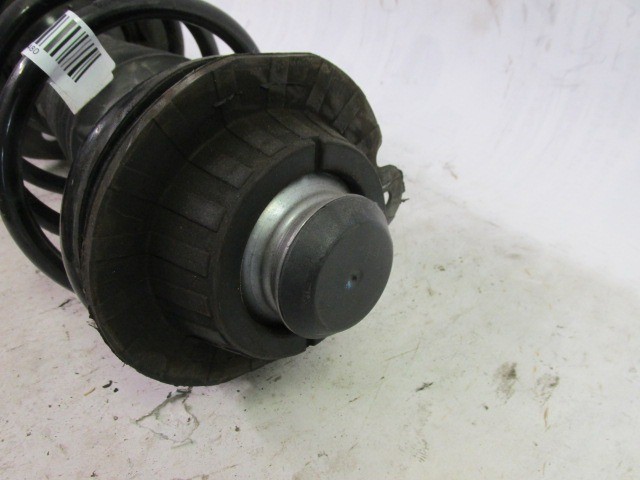 Alfa Romeo Giulietta bal első lengéscsillapító, zöld, kék, citrom, citrom, színjelölésű rugóval 50520977