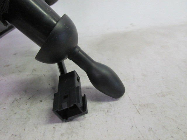 Fiat Doblo 2009-2022 utángyártott új, jobb oldali visszapillantó tükör, fényezhető tükör borítással, manuális működtetés 735528038