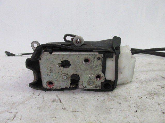 Lancia Thesis jobb első ajtó zárszerkezet 60685353
