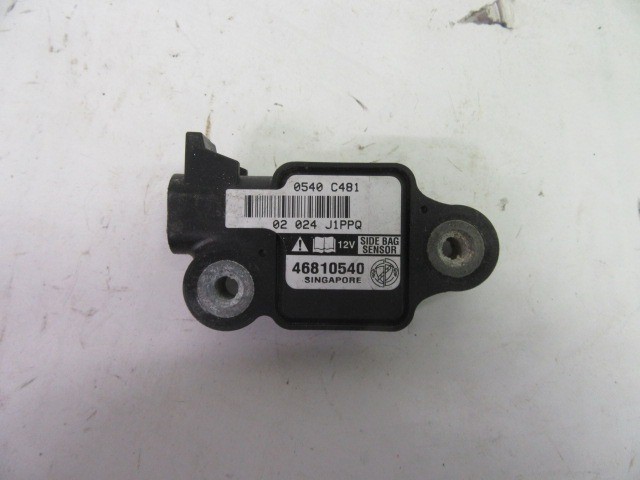 Alfa Romeo 147 oldalütközés érzékelő szenzor 46810540