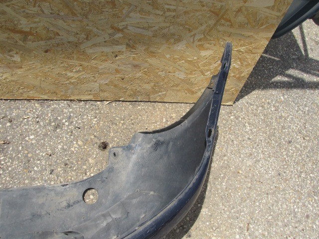 91457 Fiat Punto II. 5 ajtós indigókék színű első lökhárító 