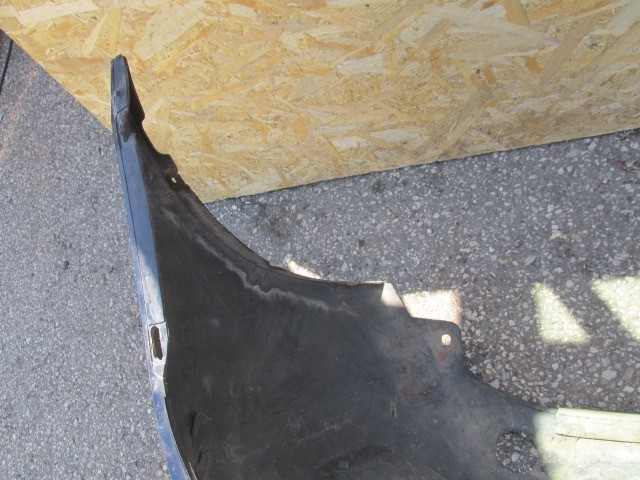 91480 Fiat Punto II. 5 ajtós indigókék színű első lökhárító