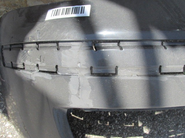 91473 Fiat Panda II. 2003-2012 fényezetlen fekete első lökhárító, a képen látható sérüléssel 