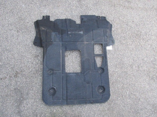 Fiat 500 Fl 2015- 1,3 16v Mjet alsó motorvédő 52030172