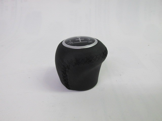 Fiat Grande Punto, Linea gyári új automata váltós bőr váltógomb  735450737