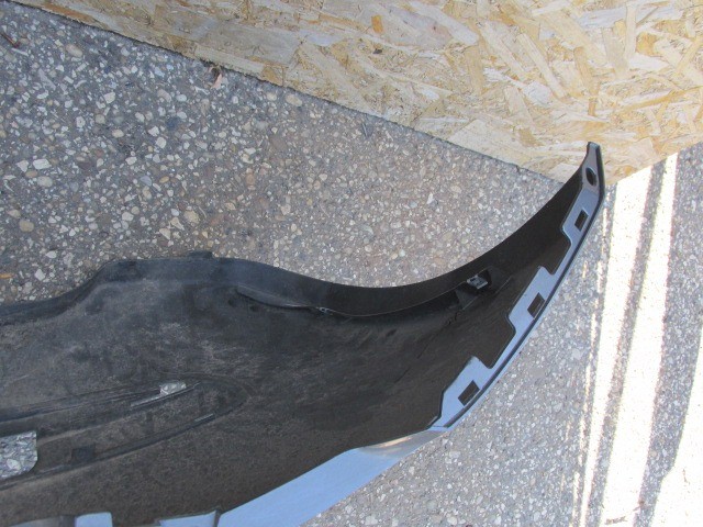 92706 Fiat 500 2007-2015 grafit szürke színű Lounge hátsó lökhárító, a képen látható sérüléssel 