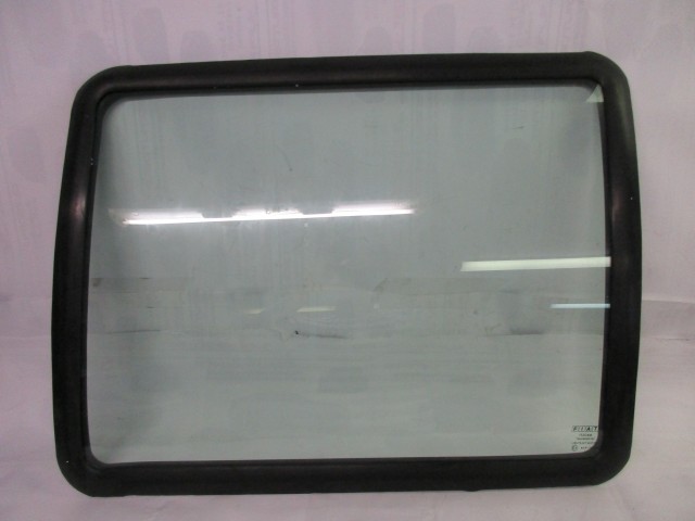 Fiat Doblo I.-II. fix hátsó oldalüveg 46748897
