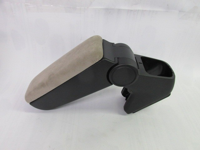 Fiat Linea gyári új könyöklő 735447706