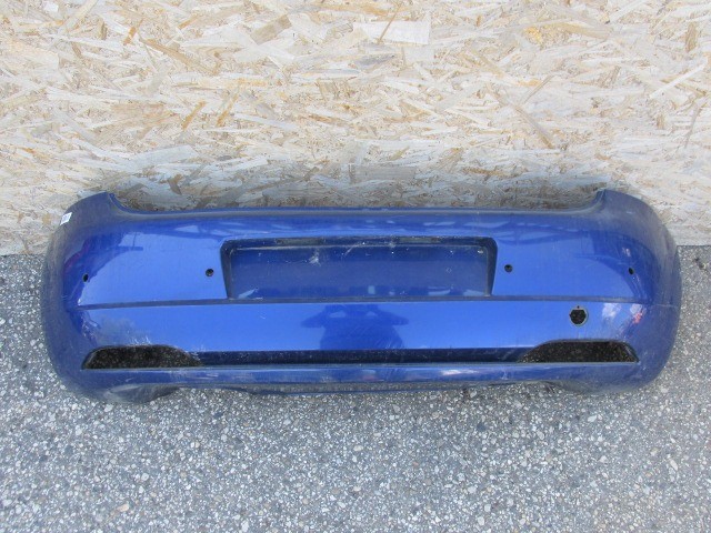 94439 Fiat Grande Punto kék színű, parkszenzor helyes hátsó lökhárító 71777607