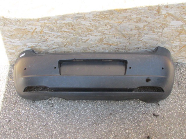 94098 Fiat Grande Punto parkszenzor helyes hátsó lökhárító 71777607