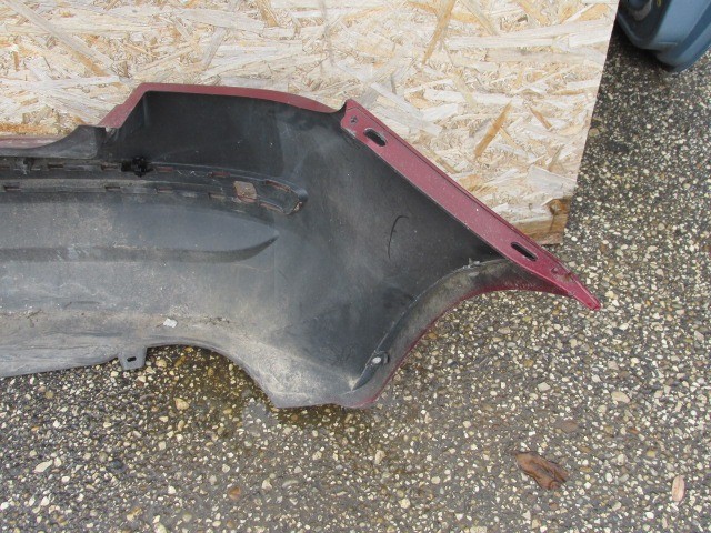 92842 Fiat Stilo 5 ajtós bordó színű hátsó lökhárító 2001-2003