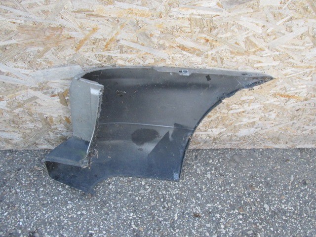 94445  Fiat Doblo II. ezüst színű, parkszenzor helyes bal hátsó lökhárító sarok 2005-2009