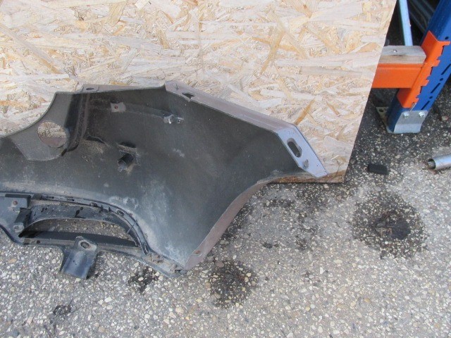 94293 Lancia Musa 2007-2012 parkszenzor helyes, bronz színű hátsó lökhárító