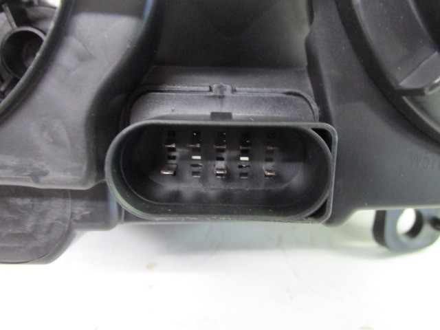 Fiat Doblo II. 2005-2009 utángyártott új, jobb első fényszóró 51805934