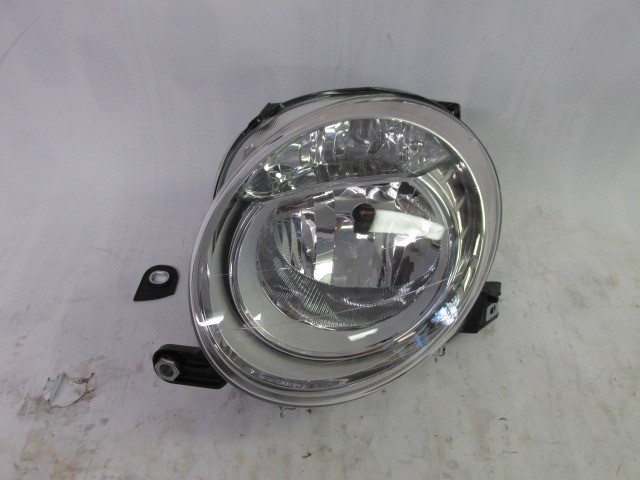 Fiat 500 2008-2015 gyári beszállítós új bal első fényszóró a képen látható sérüléssel  51787492