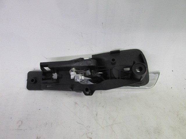 Alfa Romeo Giulietta utángyártott új, jobb első fényes króm, belső kilincs 