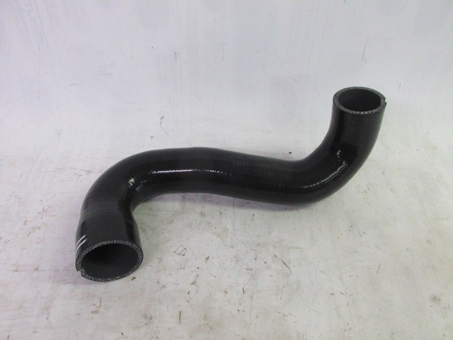 Alfa Romeo 159 1,9 16v Mjet utángyártott új levegőcső, turbóból az intercooler-ba  50508204