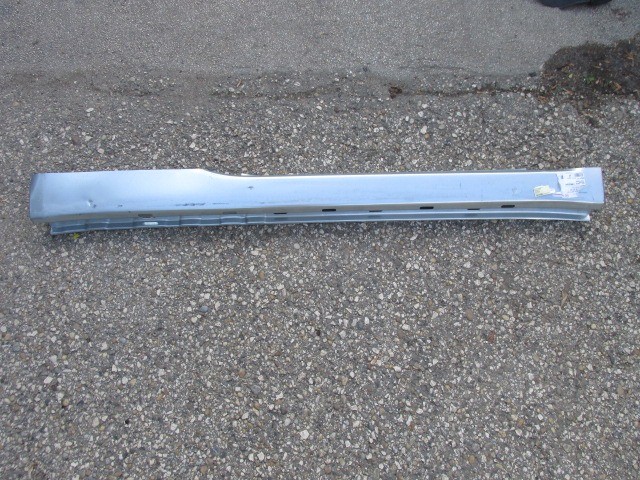 Fiat 500 2007- utángyártott új, jobb oldali küszöb 71749349