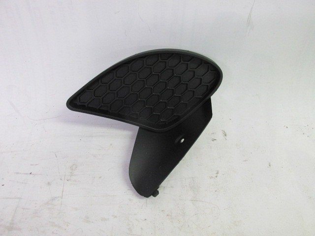 Alfa Romeo 147 2005-2010 gyári új, jobb első díszrács  156057236