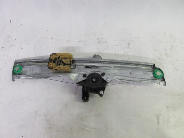 Fiat Tipo 2015- bal hátsó elektromos ablakemelő 52069163