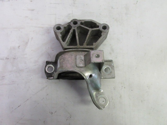 Fiat Panda III. 1,3 Mjet motortartó gumibak 51932522