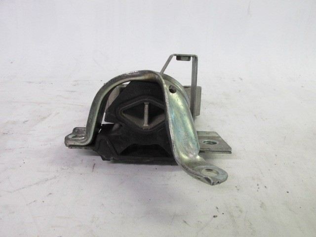 Fiat Panda III. 1,3 Mjet motortartó gumibak 51932522