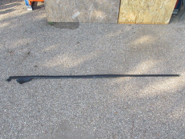 Fiat Punto II.-III. 3 ajtós, gyári új baloldali tető gumikéder 71747600