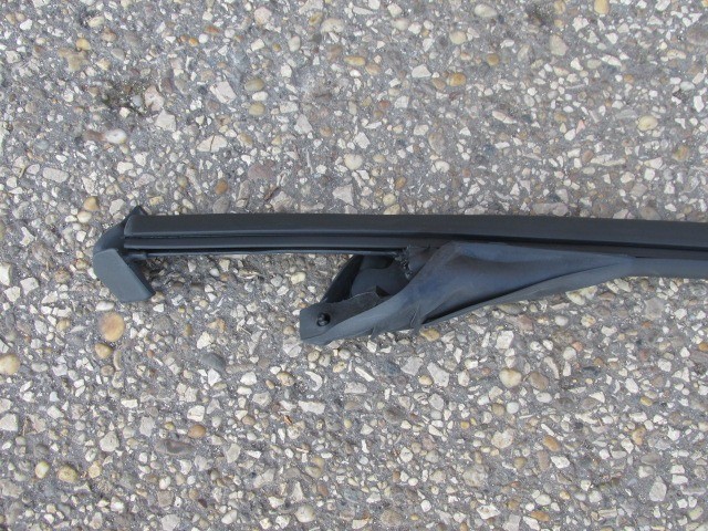 Fiat Punto II.-III. 5 ajtós, gyári új baloldali tető gumikéder 71747601