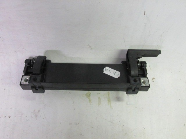 Lancia Lybra gyári új, jobb hátsó külső kilincs belső része 46799886