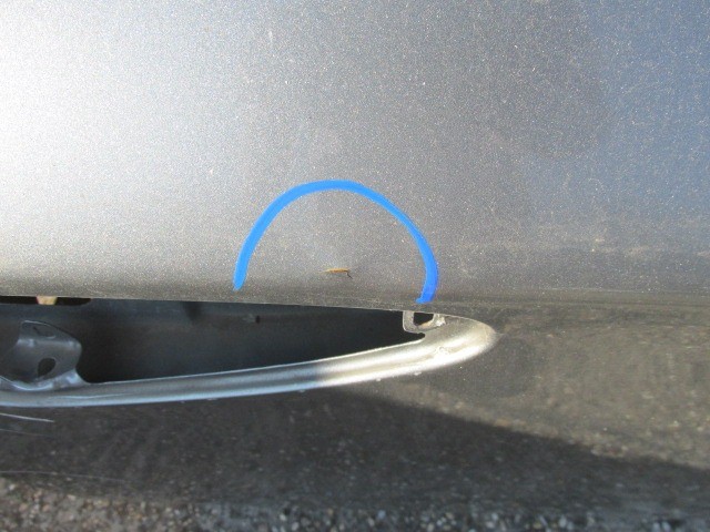 98152 Alfa Romeo 159 szürke színű jobb első ajtó 