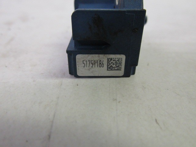 Fiat 500, Bravo 2007-2009 ütközés szenzor 51751186