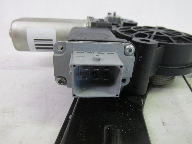 Lancia Delta 2008-2014 bal első elektromos ablakemelő 51830254