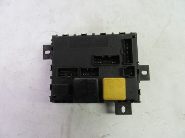 Fiat Bravo, Brava belső biztosíték tábla 46533391